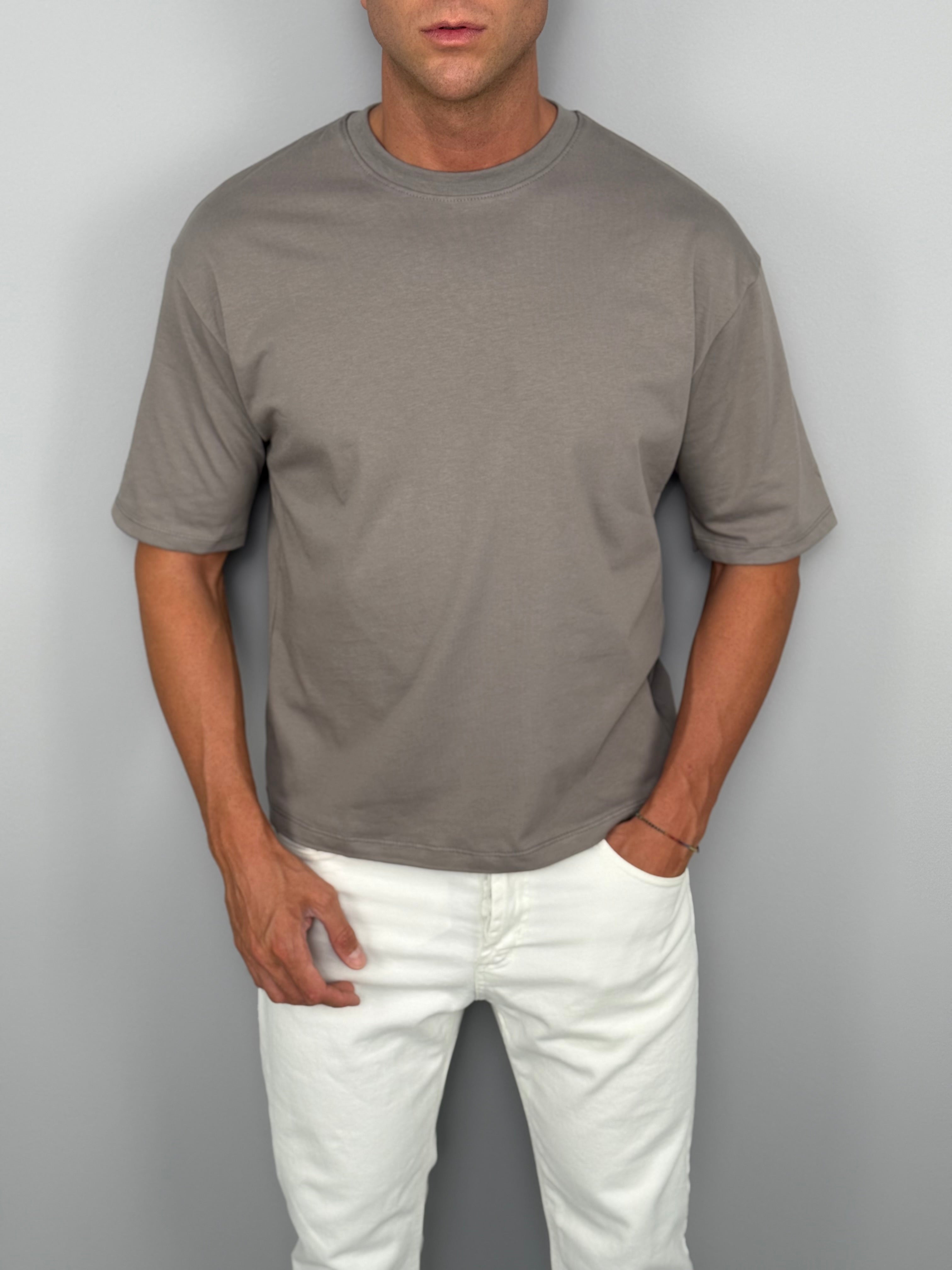 CAMISETA CORTA