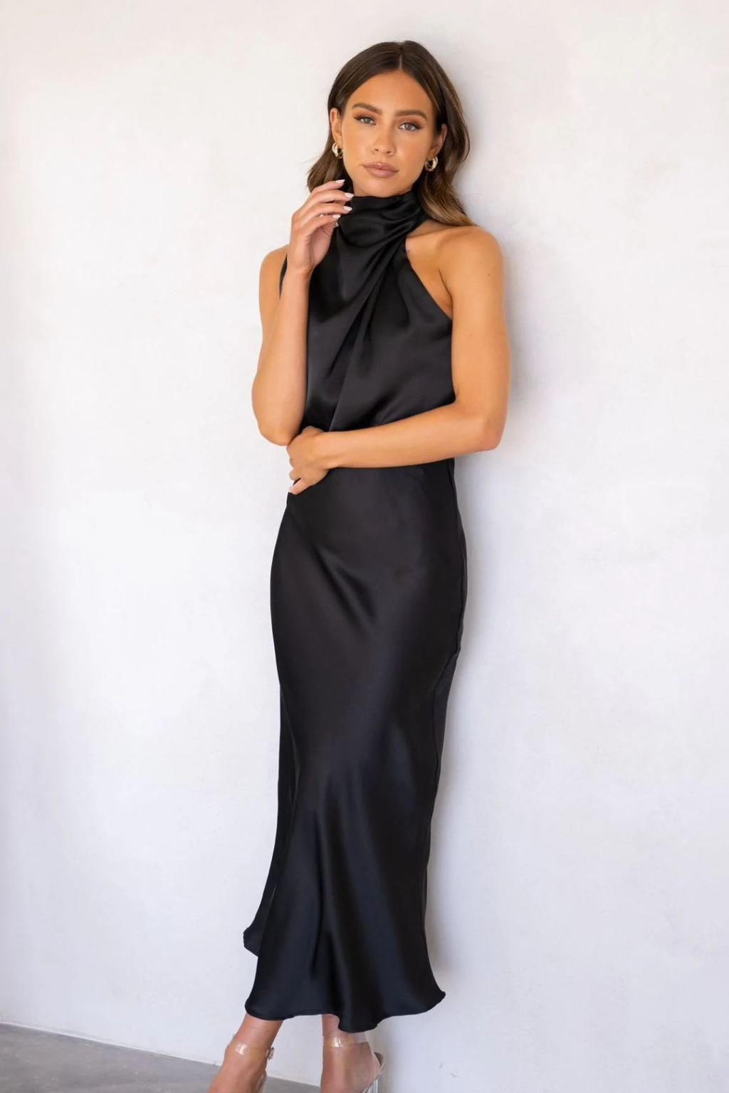 Vestido con escote americano