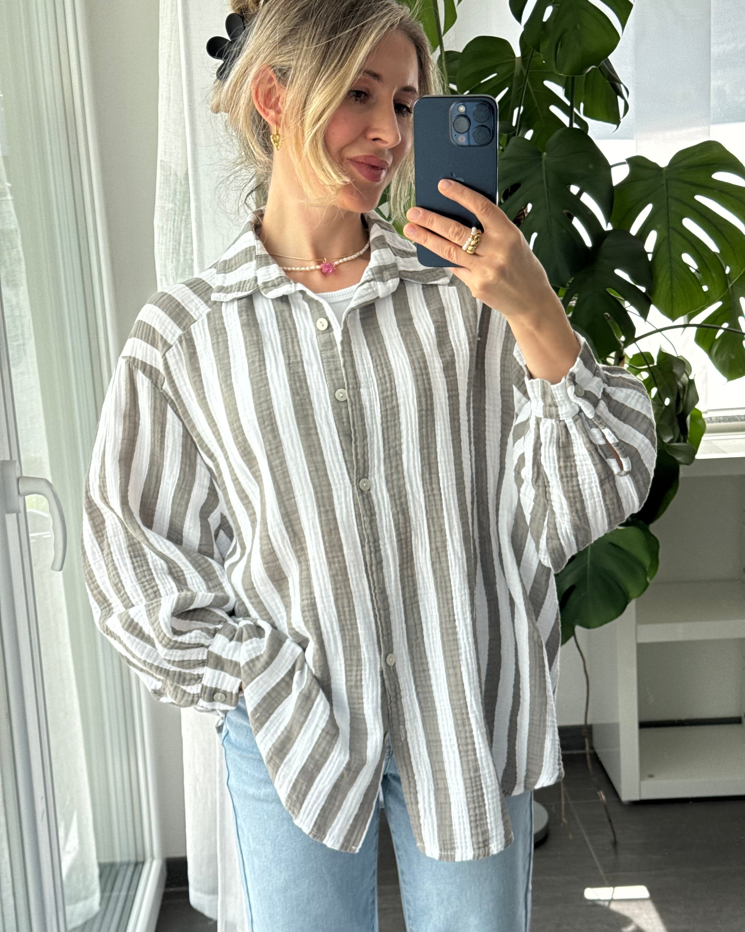 Blusa gris