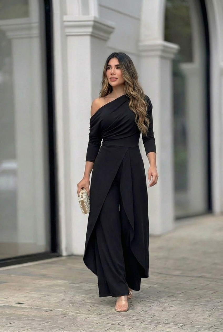 Elegante mono de un solo hombro